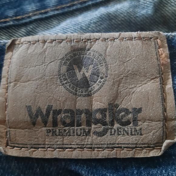 Wrangler Mens Regular Straight Cut 5 Pocket Jeans Size 34x34 - Picture 4 of 6